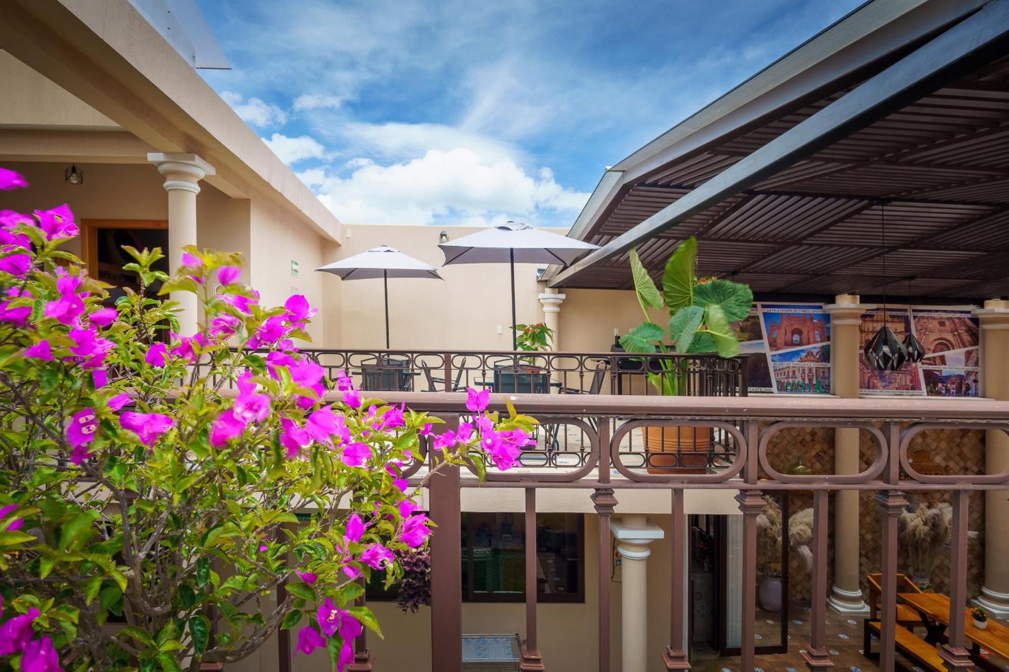 Tierra Alta Hostal San Cristóbal de Las Casas Εξωτερικό φωτογραφία