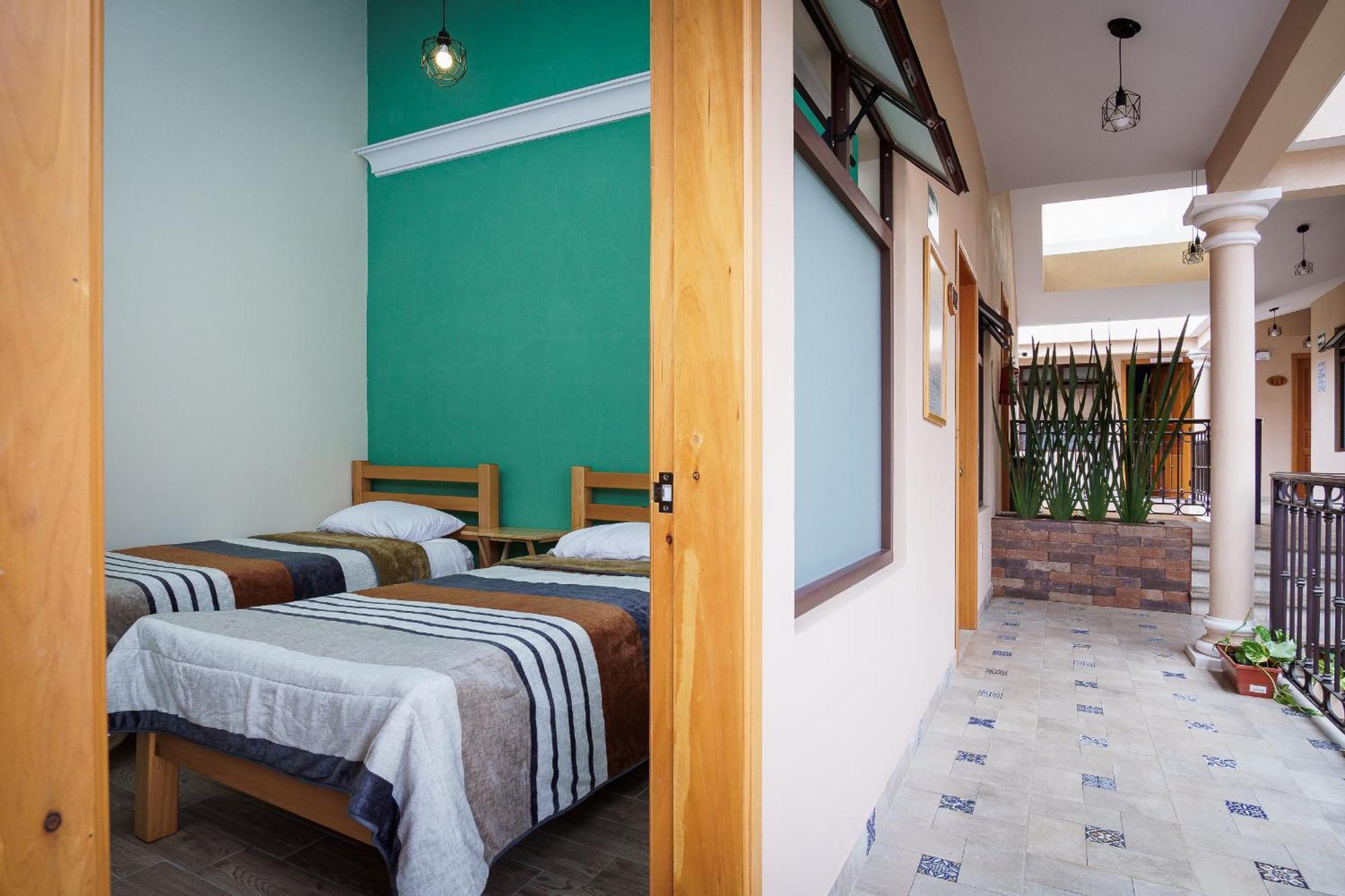 Tierra Alta Hostal San Cristóbal de Las Casas Εξωτερικό φωτογραφία