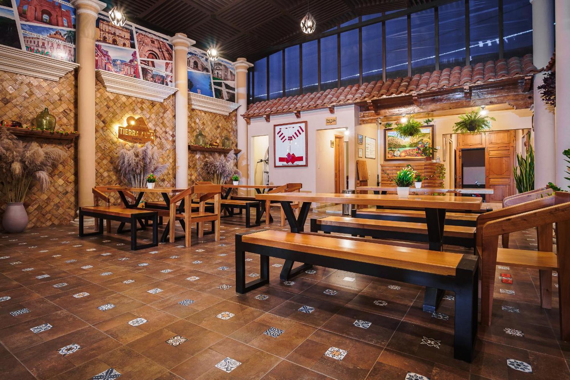 Tierra Alta Hostal San Cristóbal de Las Casas Εξωτερικό φωτογραφία